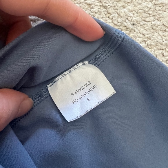 Vuori All The Feels Bike Shorts in Blue Quartz 🩵 - Picture 4 of 4